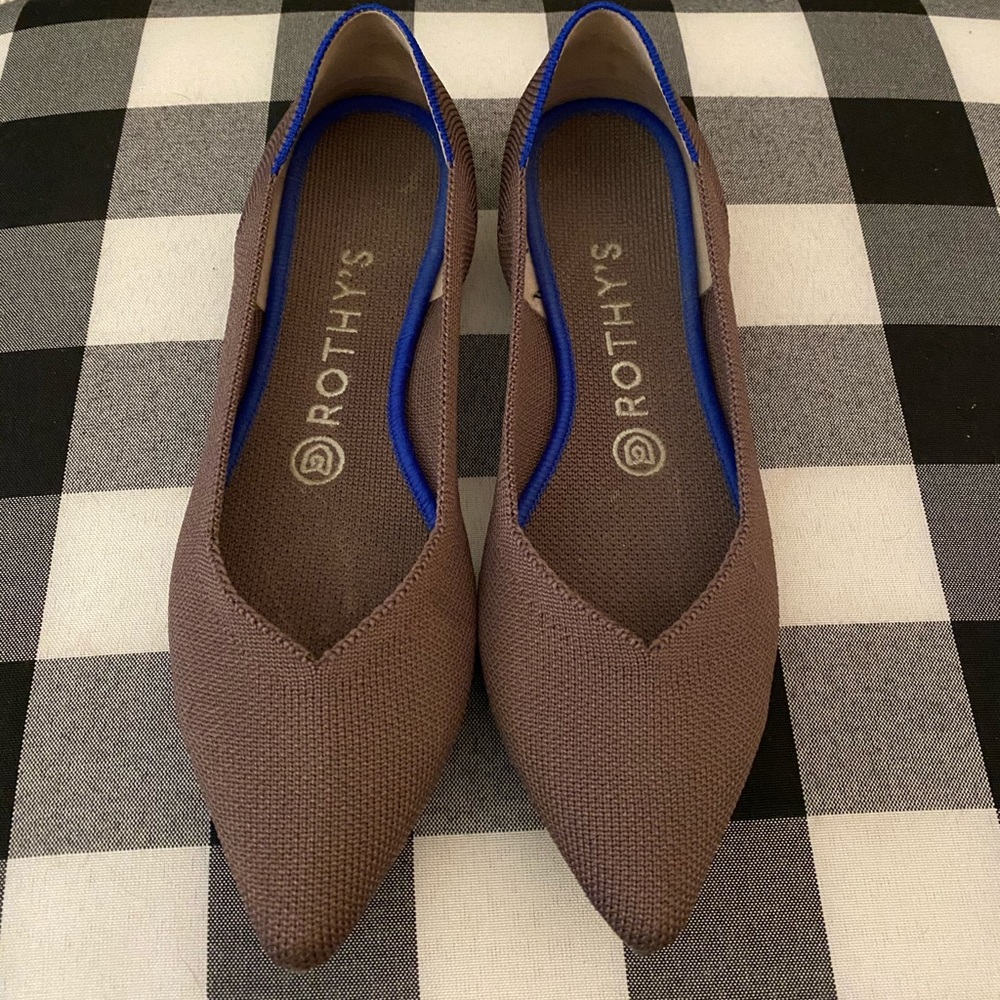 Rothys mink points size 7.5